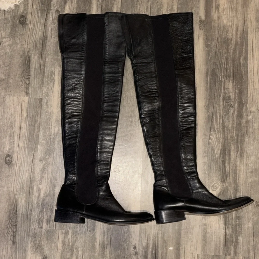 Equestrian leather riding boots - size 7.5 black leather man made soles thigh